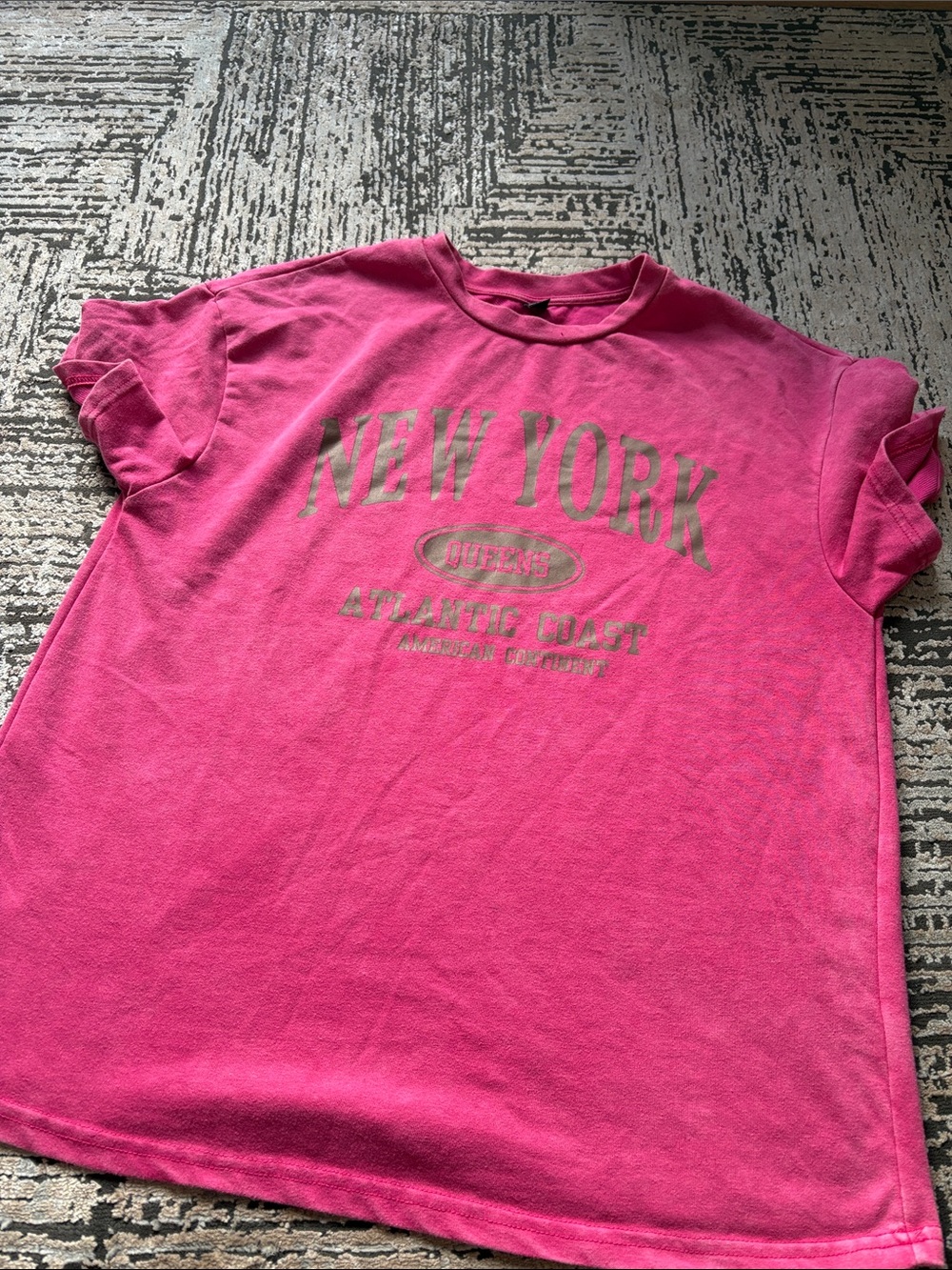 SHEIN Hot Pink 'New York' Graphic Tee